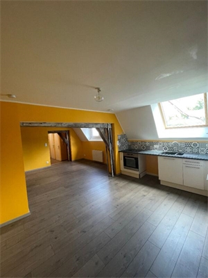appartement à la location -   70100  GRAY, surface 71 m2 location appartement - APR730994